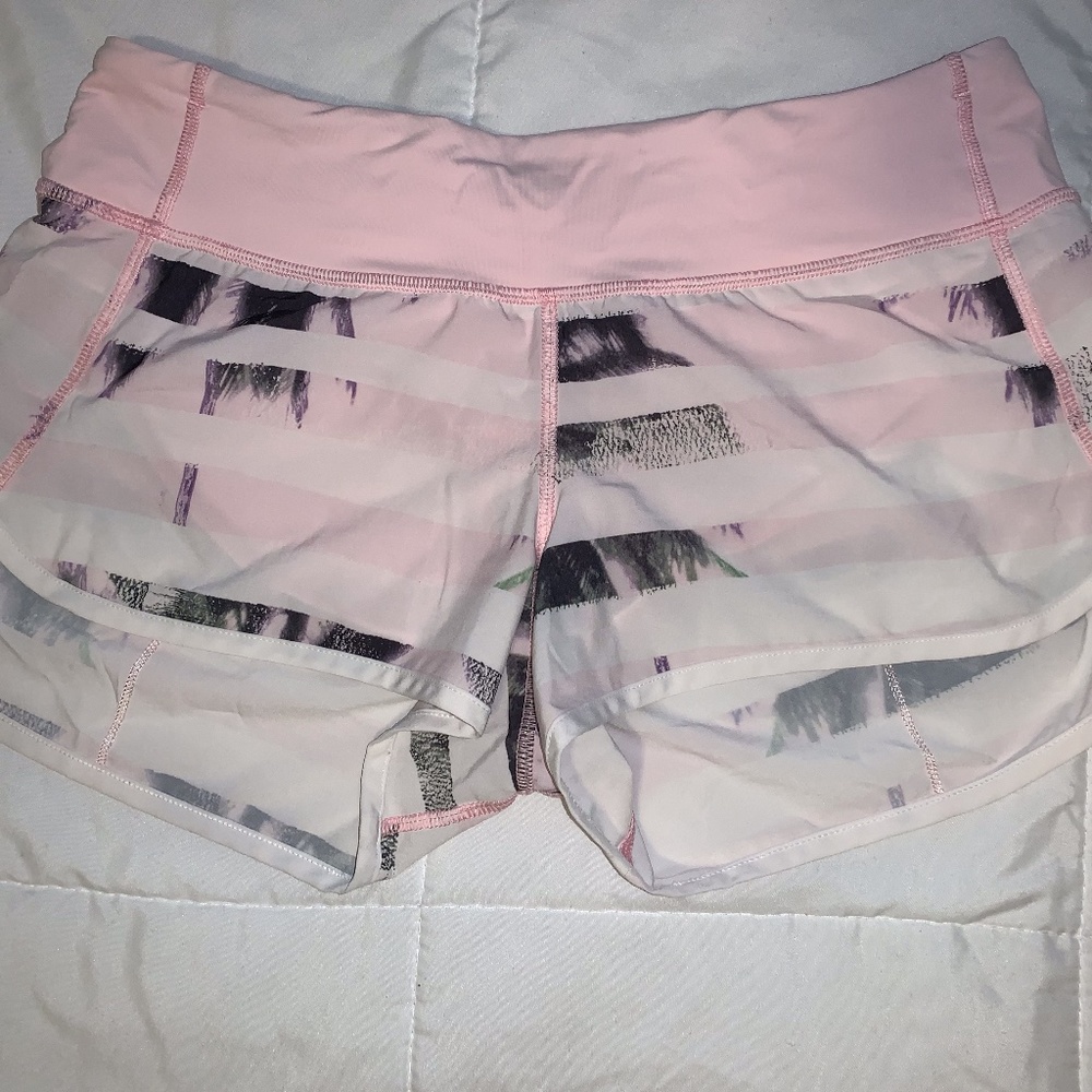 Lululemon Speed Shorts Size 6